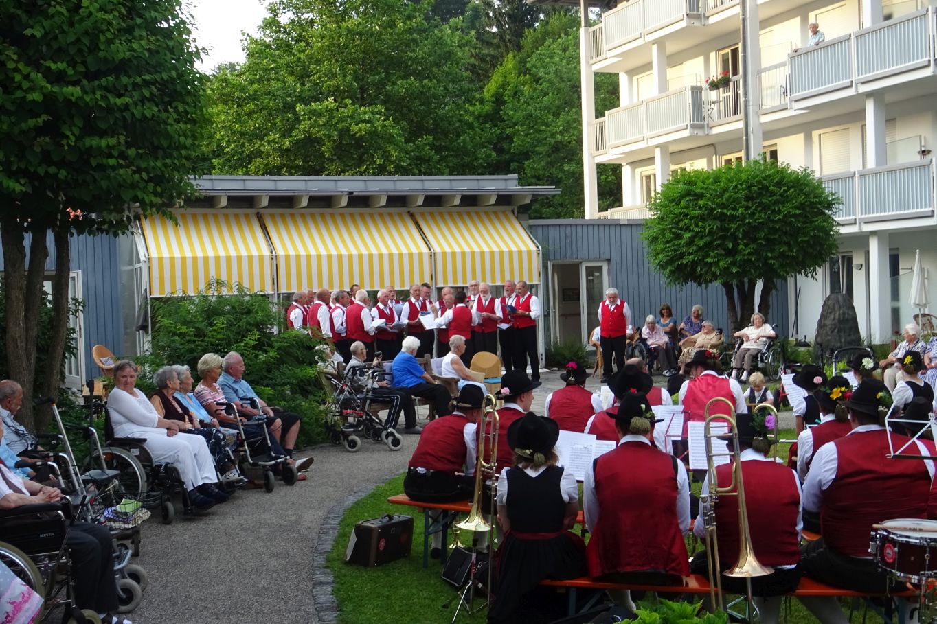 2017-070 Standkonzert St.Peter.jpg